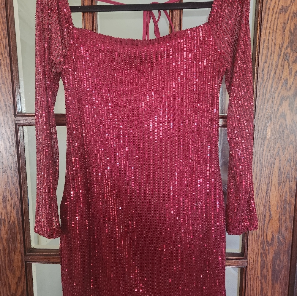 Elegant Sequin Red Dress